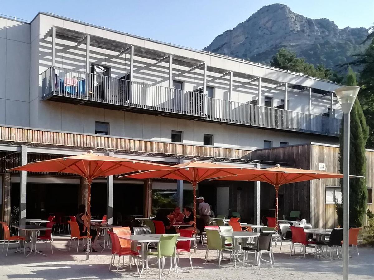 La Fontaine D'Annibal Hotel Buis-les-Baronnies Luaran gambar
