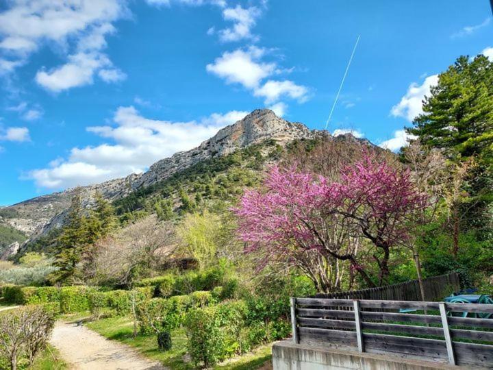 La Fontaine D'Annibal Hotel Buis-les-Baronnies Luaran gambar